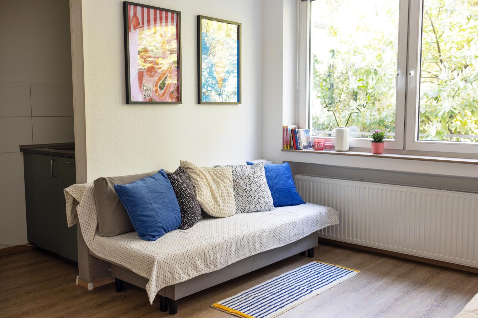 Central Apartment With Terrace And A Free Parking Дуйсбург Екстериор снимка